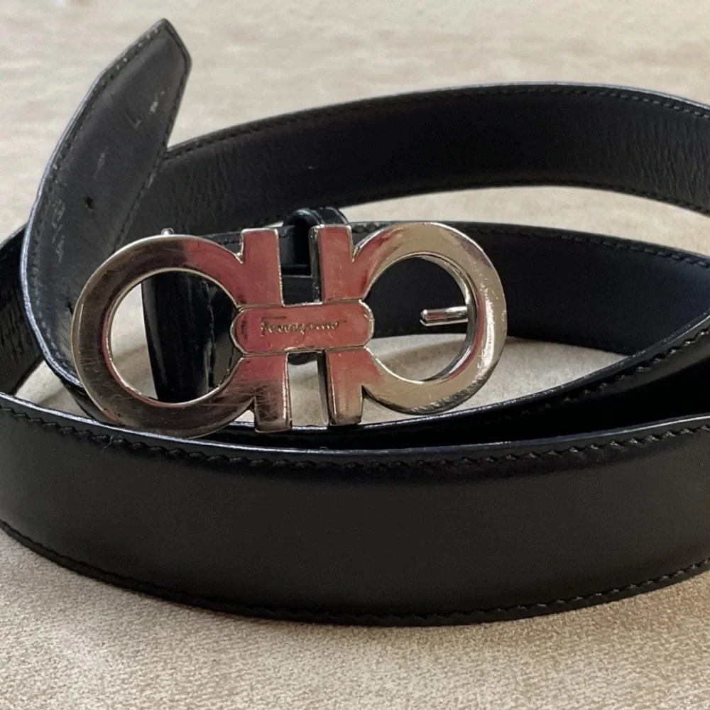 Salvatore Ferragamo Gancini Buckle Black Leather Unisex Belt 34'' waist